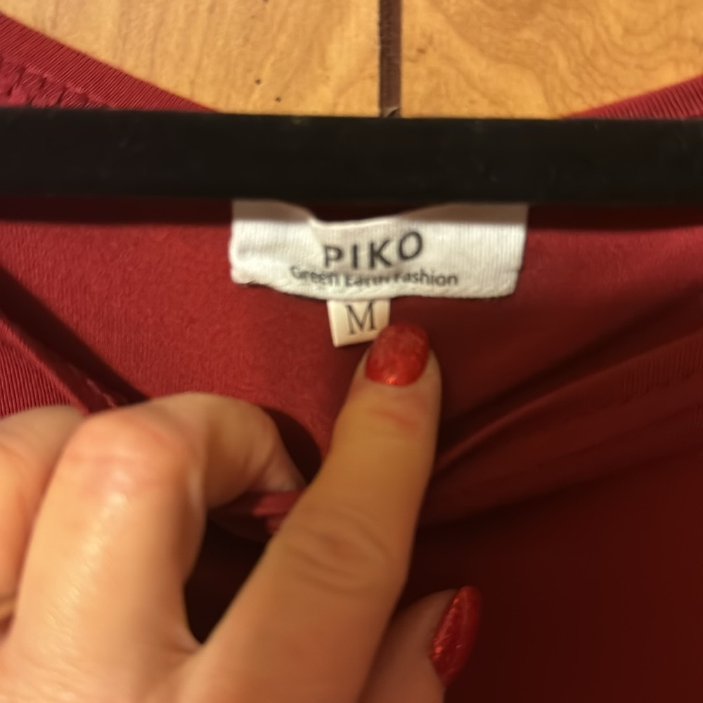 Bundle Of Picko Top In A Range Of Colors Size M - image 2